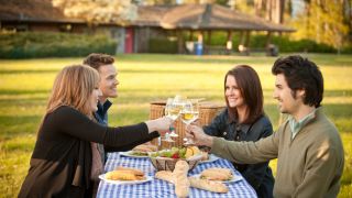 La Bible interdit-elle toute consommation d’alcool ?