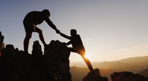 La masculinité en crise : que construisons-nous et qui servons-nous ?