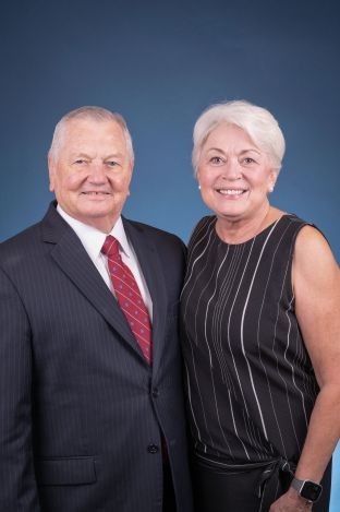 <p>Jim & Sharron Franks</p>