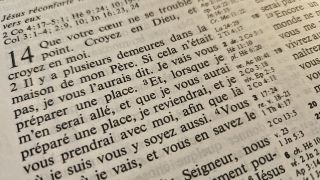 Plusieurs demeures (dans le ciel ?)