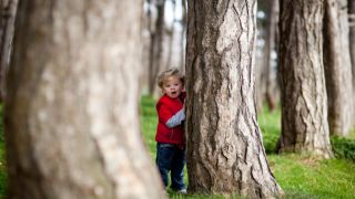 Dieu Se cache-t-Il ?