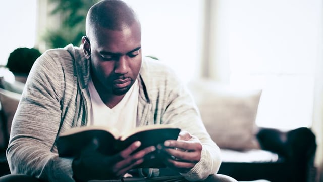 Lisez la Bible !