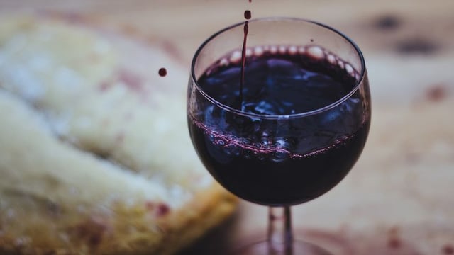 Marchez comme il a marché : Le premier miracle de Jésus : Changer de l’eau en vin
