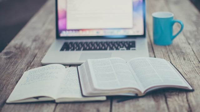 « Sanctifie-les par ta vérité »
