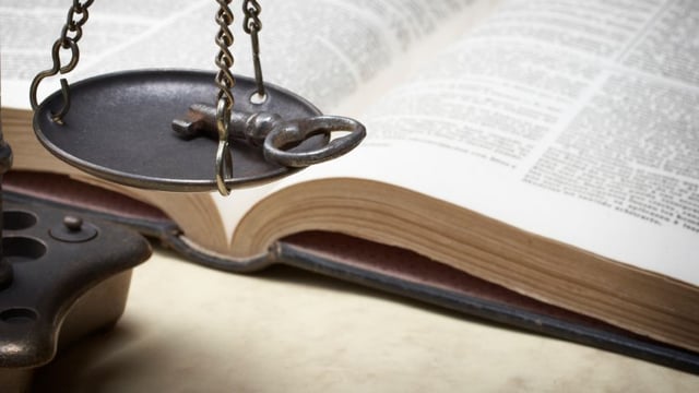 Les lois bibliques ne se limitent pas aux Dix Commandements